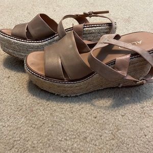 Aldo wedge espadrilles